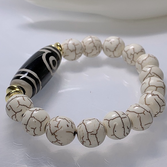 BONES & TEETH NATURAL BRACELET size 7” - Picture 6 of 8